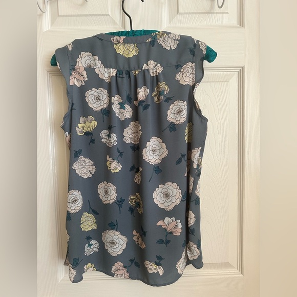 Loft tank top - Picture 8 of 8